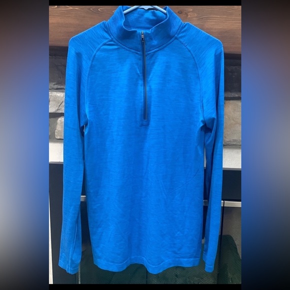 lululemon athletica Blue Long Sleeve Shirt S - Picture 1 of 3